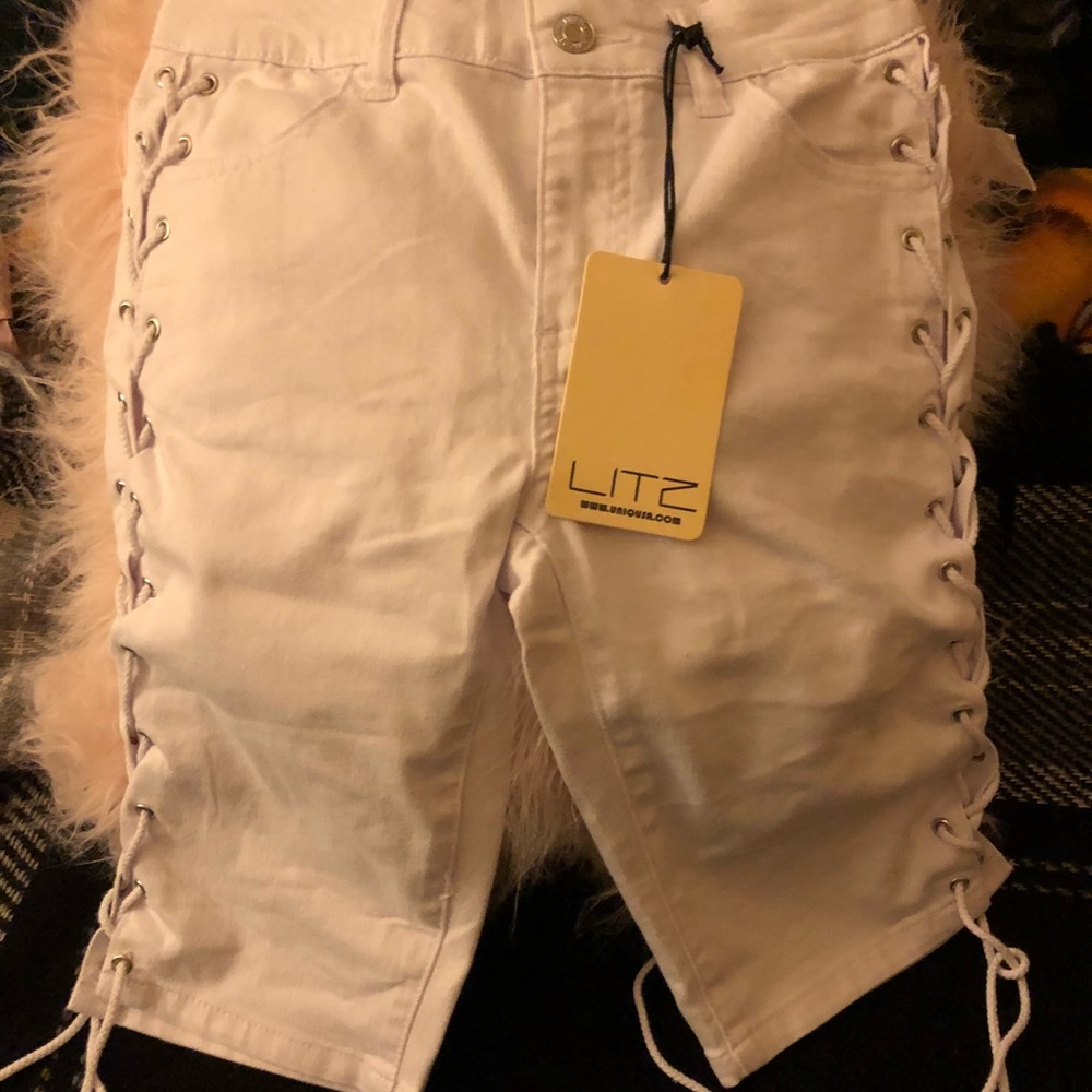 White shorts knee length